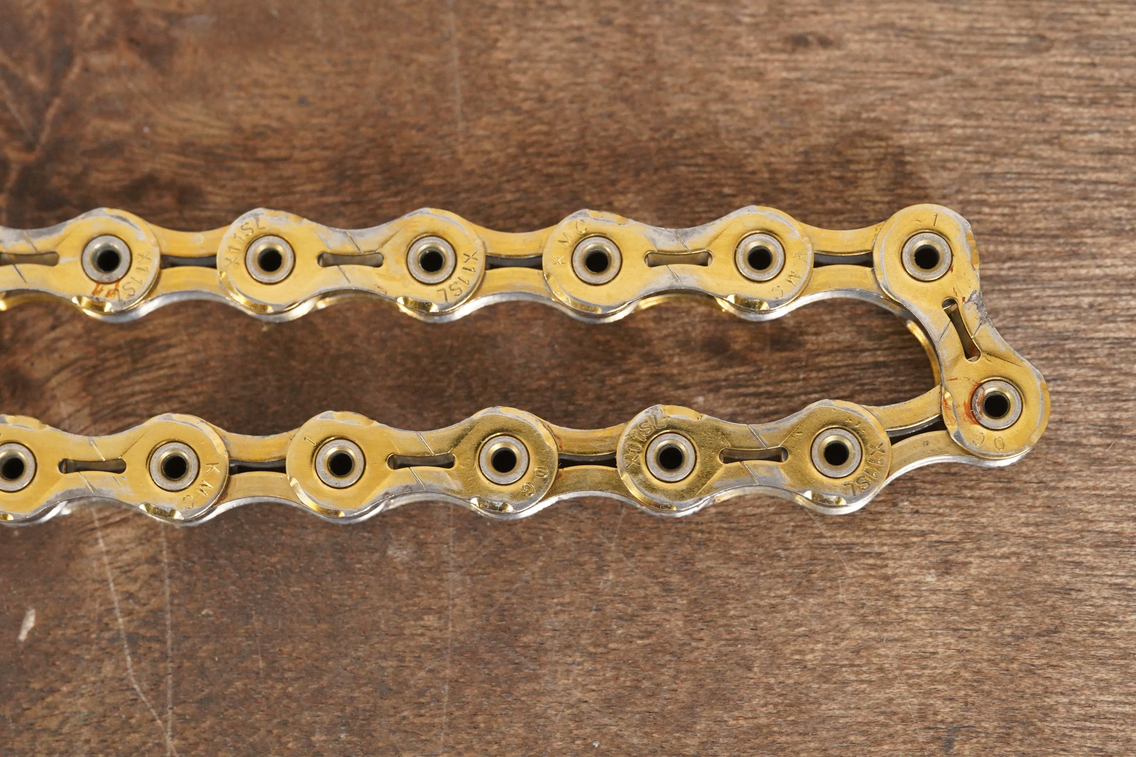 106L KMC X11SL Gold 11 Speed Road Chain 50% Life Remaining 106 Links