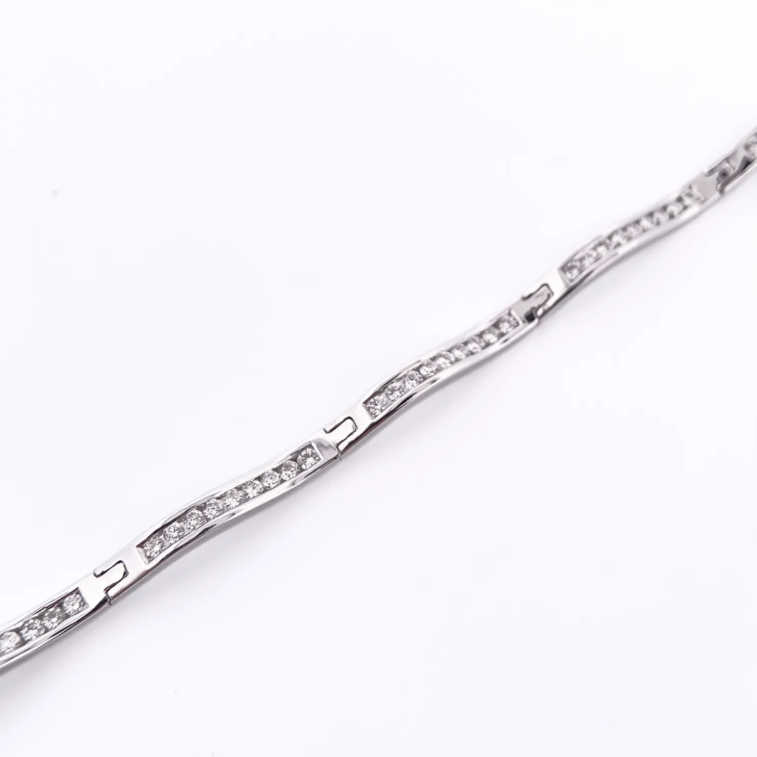 1ct Diamond Wave Bracelet