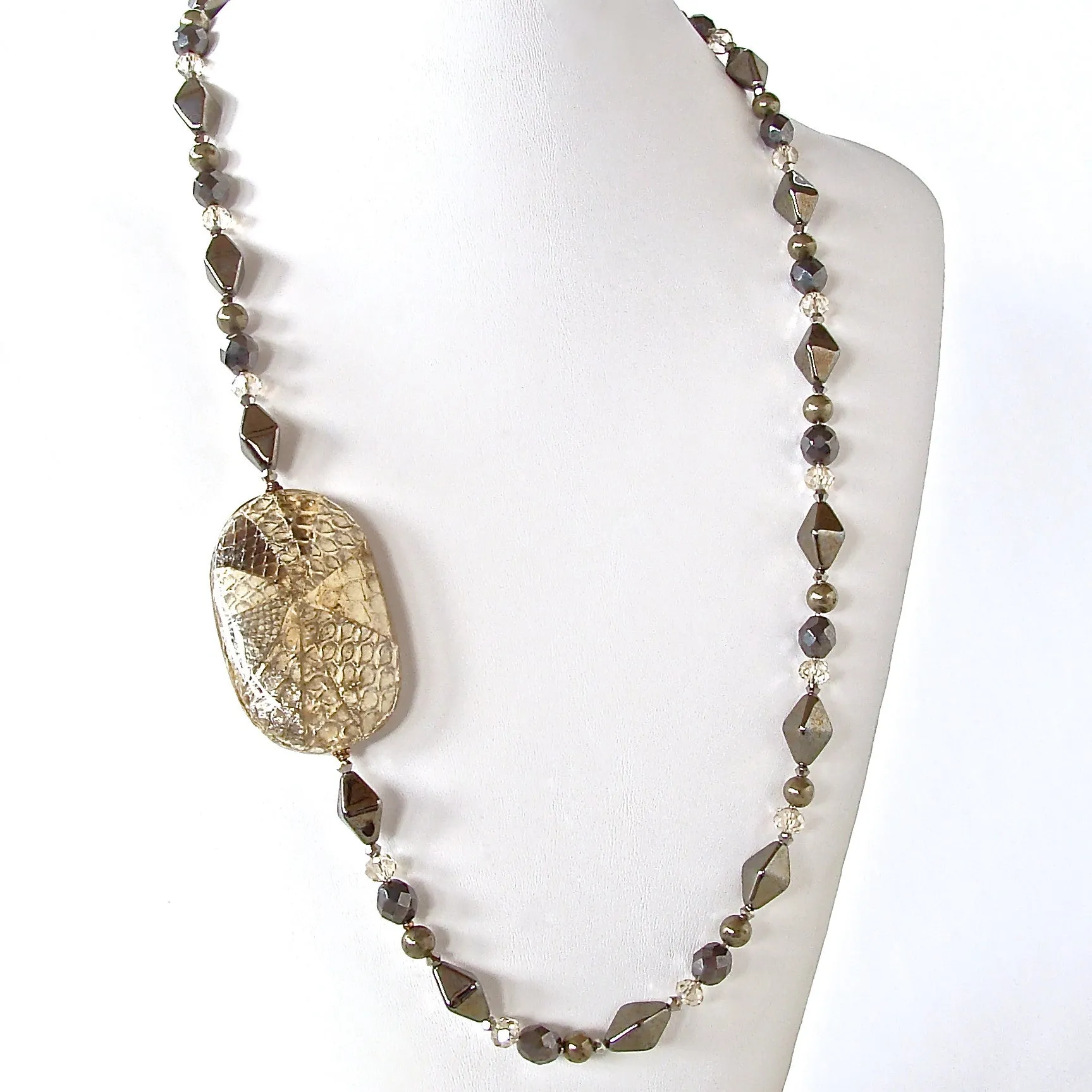 Diamondback: Silver Beaded Necklace