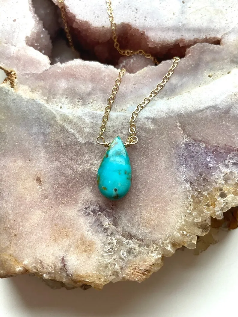 Genuine Arizona Turquoise Necklace  Crystal Necklace