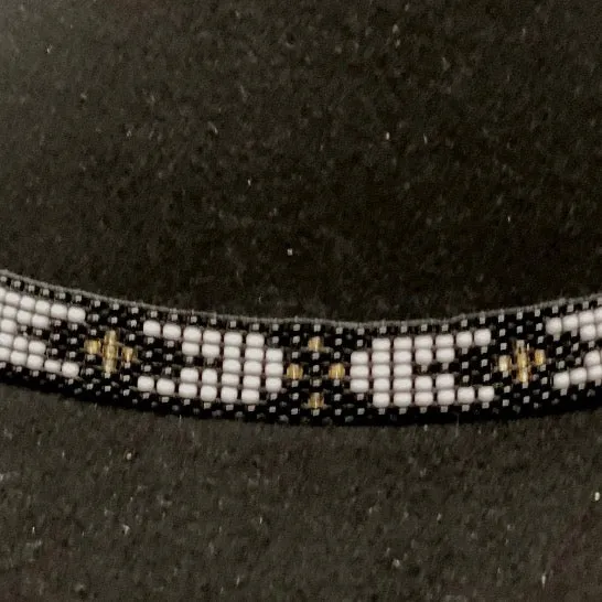 Hatband B1-U | 7 Row Beaded Stretch Black/White/Gold