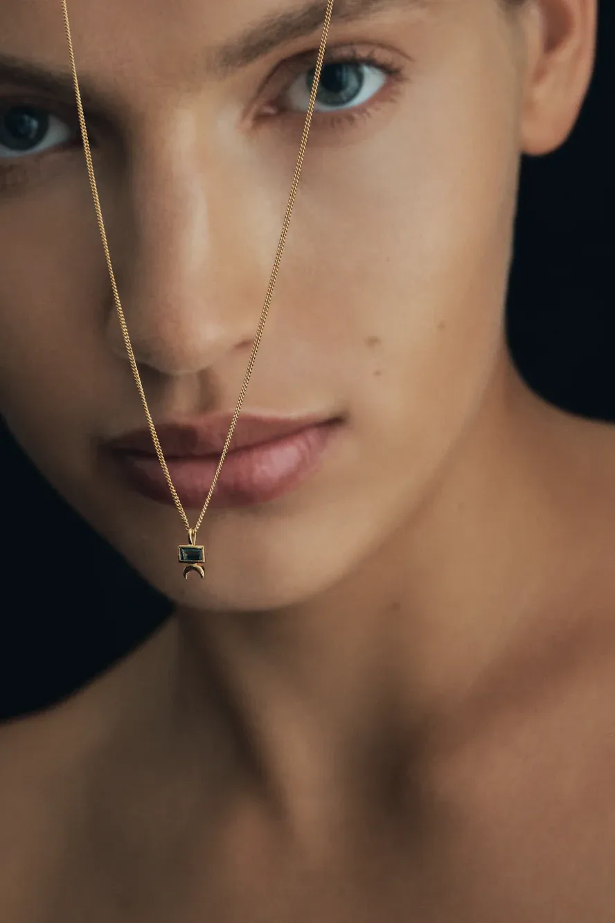 Nima Necklace - Gold