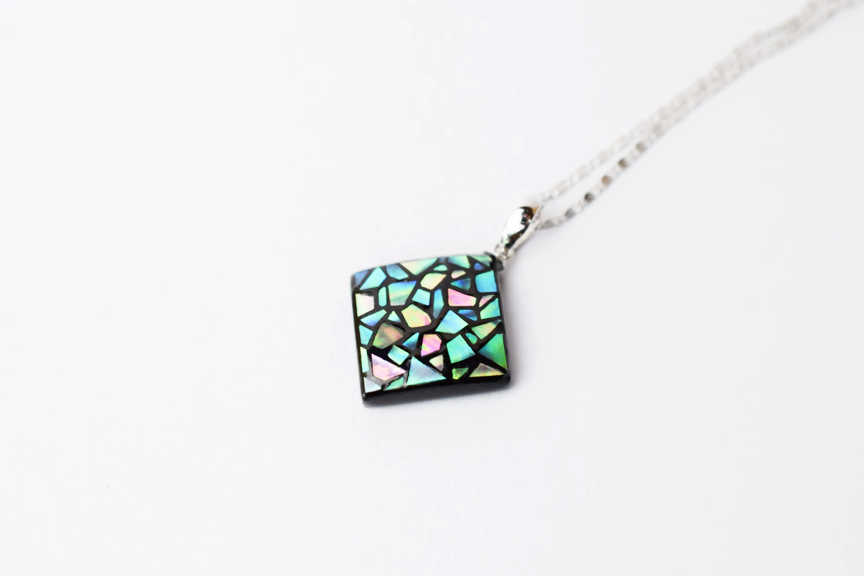 Raden Pendant Necklace - Stained Glass Style / Pink Color / Medium Size-, Japanese Lacquer Jewelry, Kyoto Jewelry