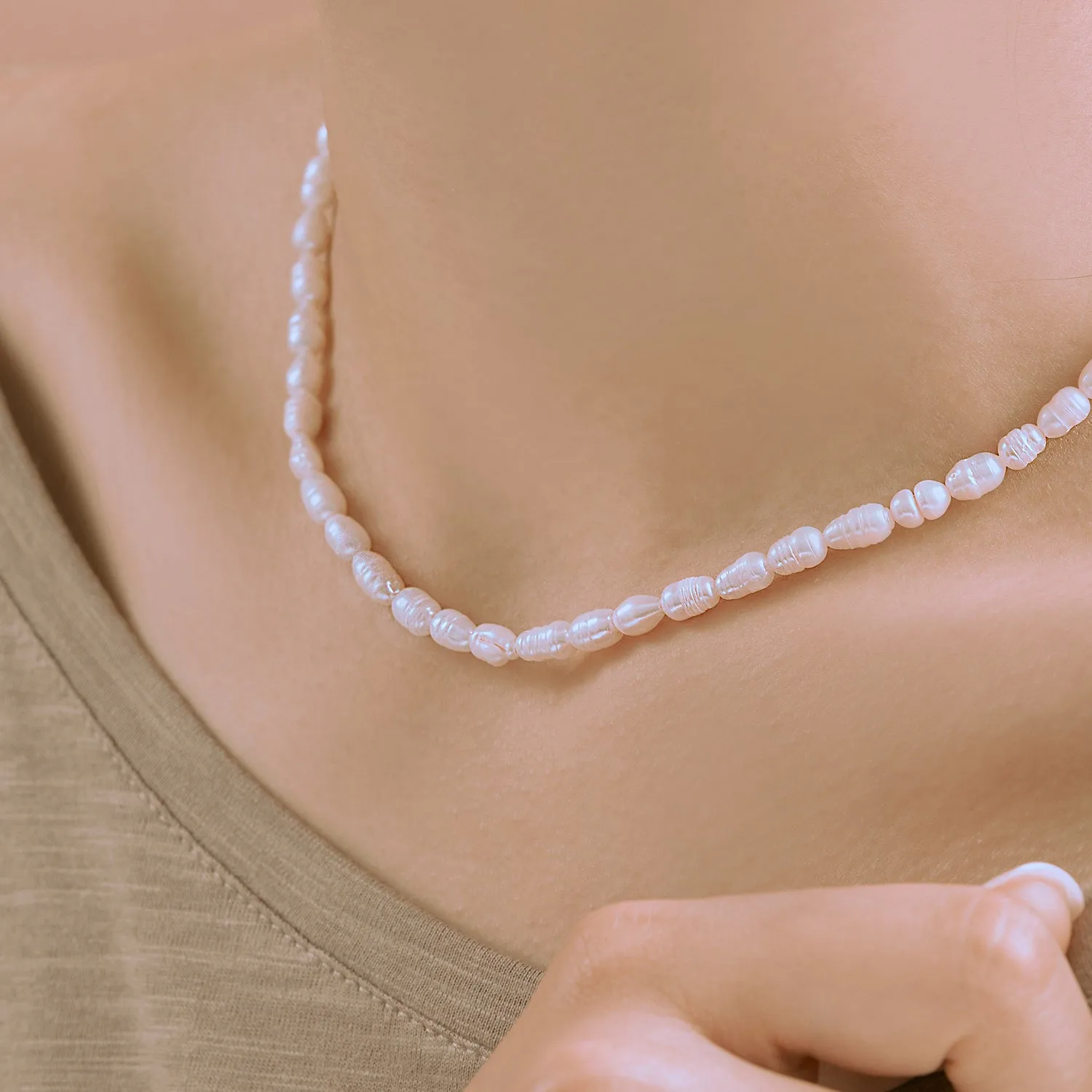 Sugar Pearl Necklace