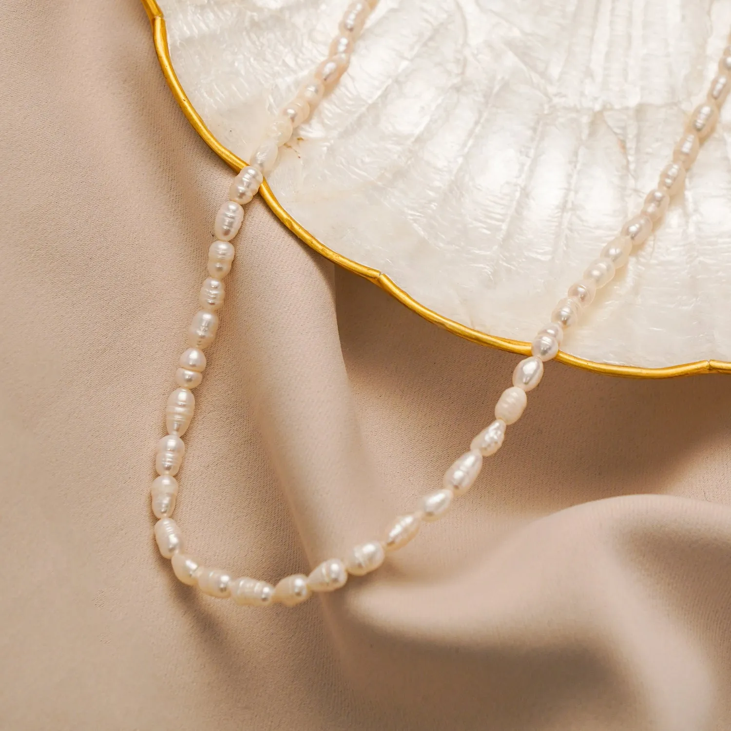 Sugar Pearl Necklace